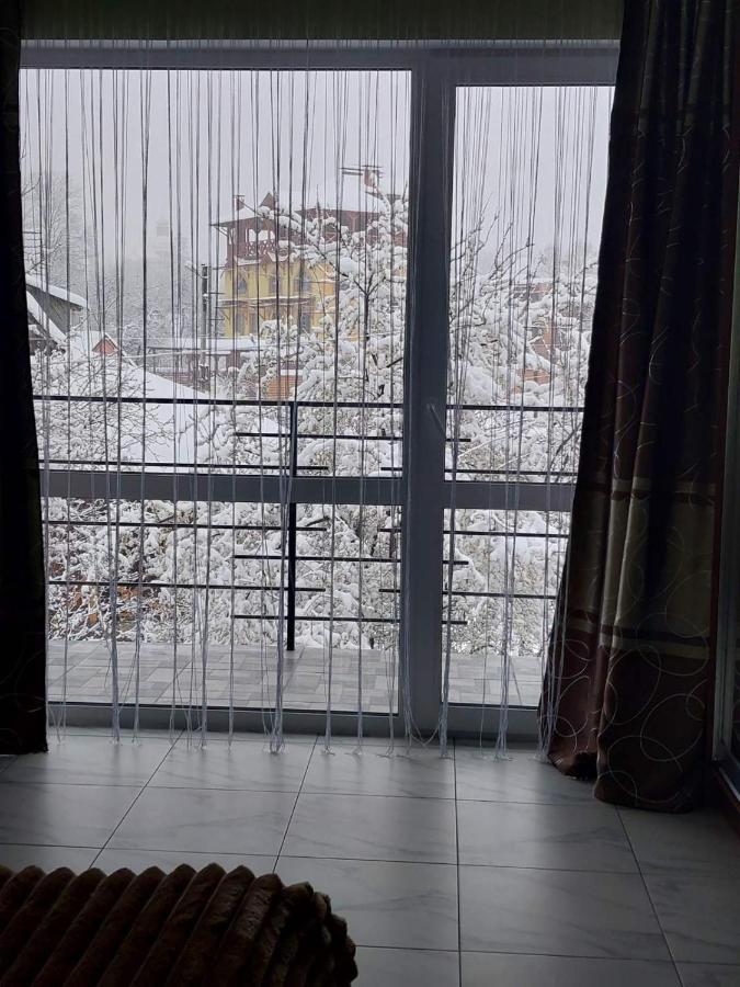Guesthouse U Dida Viktora Jaremtsche Exterior foto